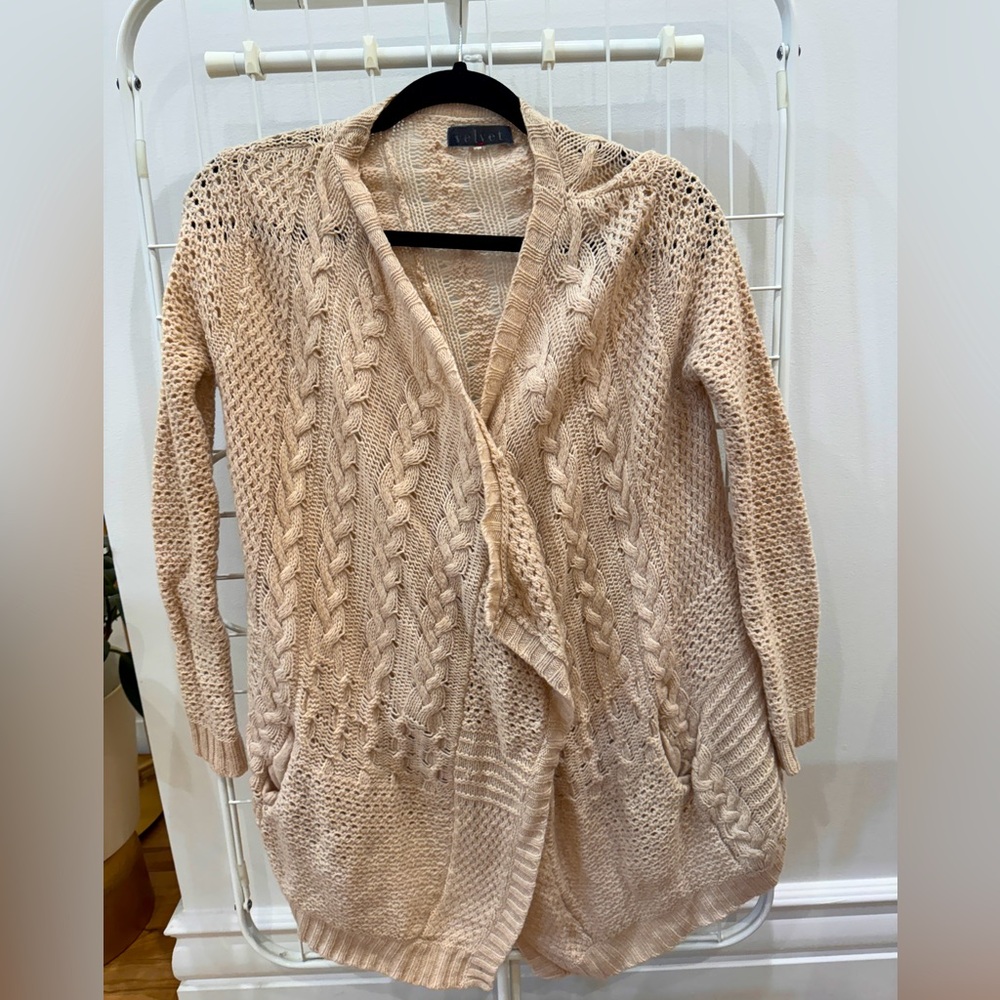 Velvet dusty pink wool and cashmere sweater